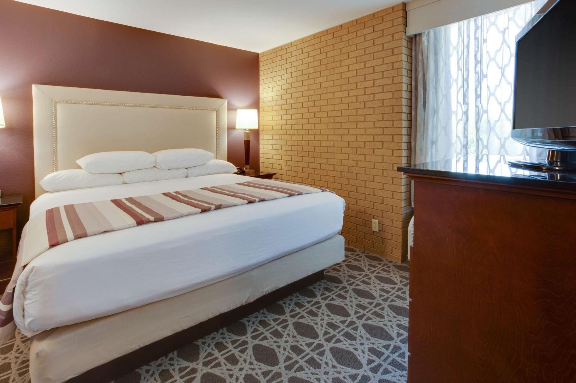 Drury Inn & Suites Louisville East Luaran gambar