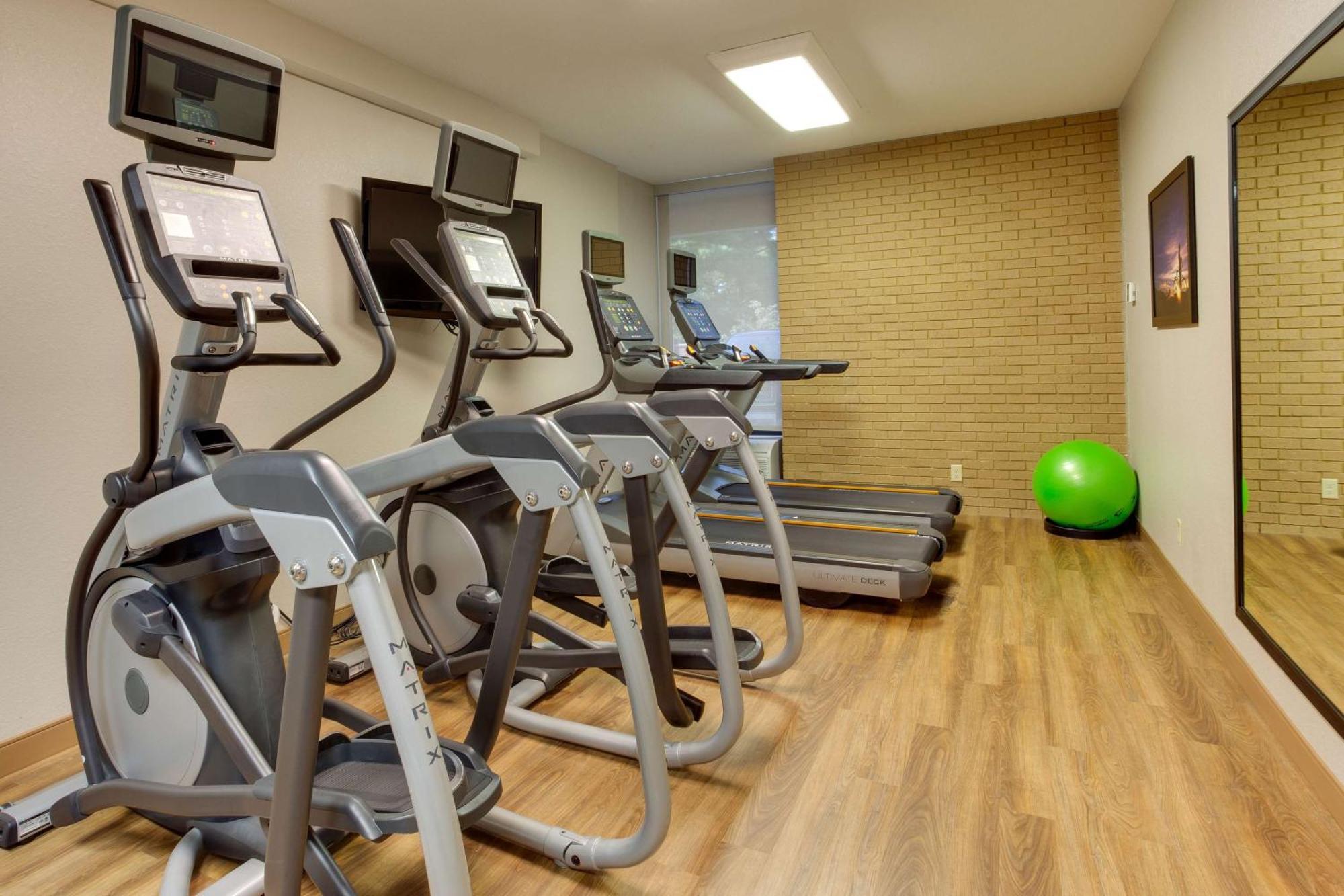 Drury Inn & Suites Louisville East Luaran gambar